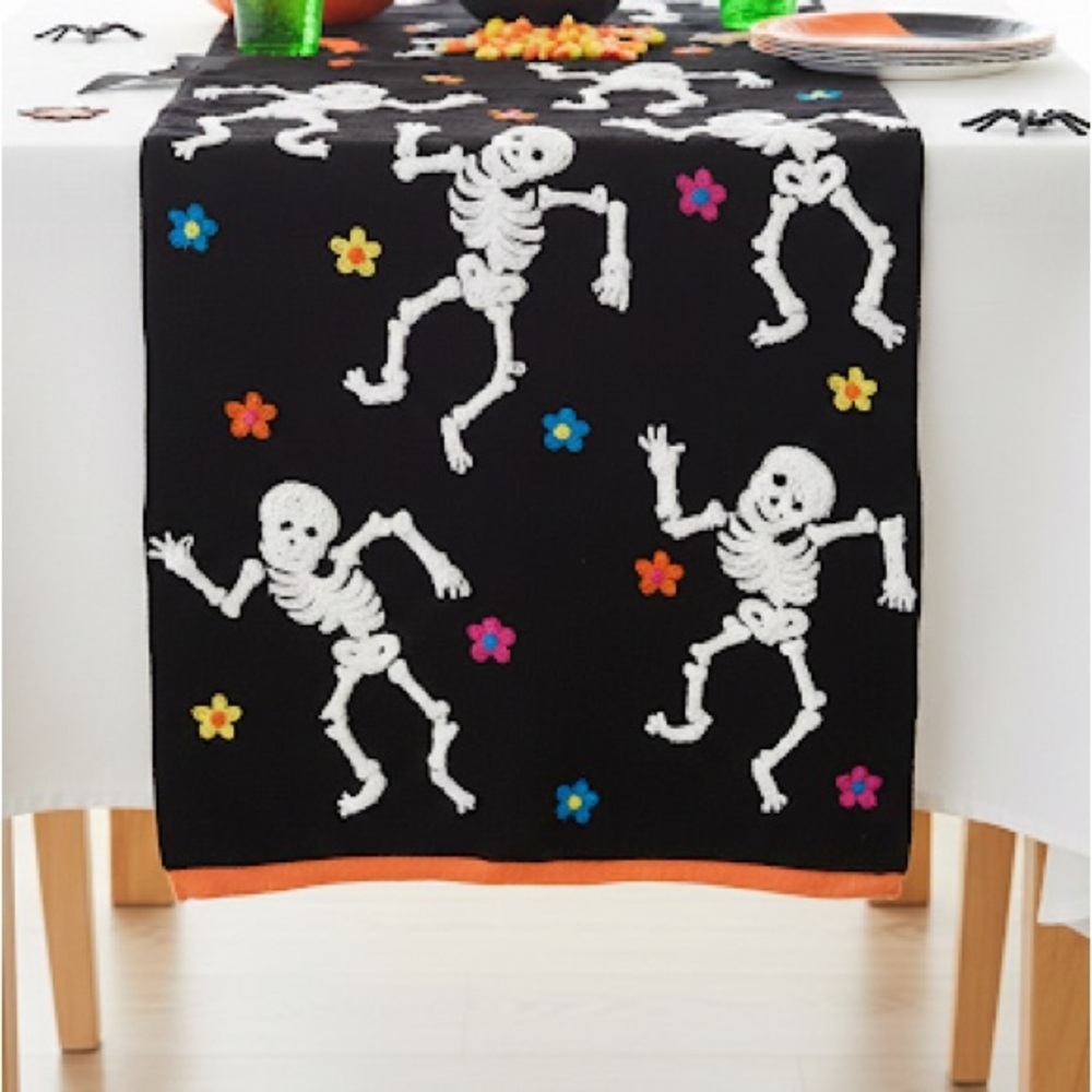 Novogratz Dia de los Muertos Dancing Skeleton Embroidered Table Runner 68”L